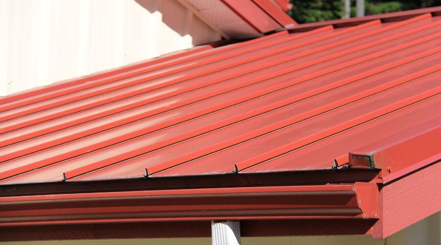 Gutter Debris Removal in Stuart, NE